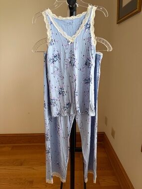 GAP Body Women's Light Blue Floral Lace-Trim Pajama Set